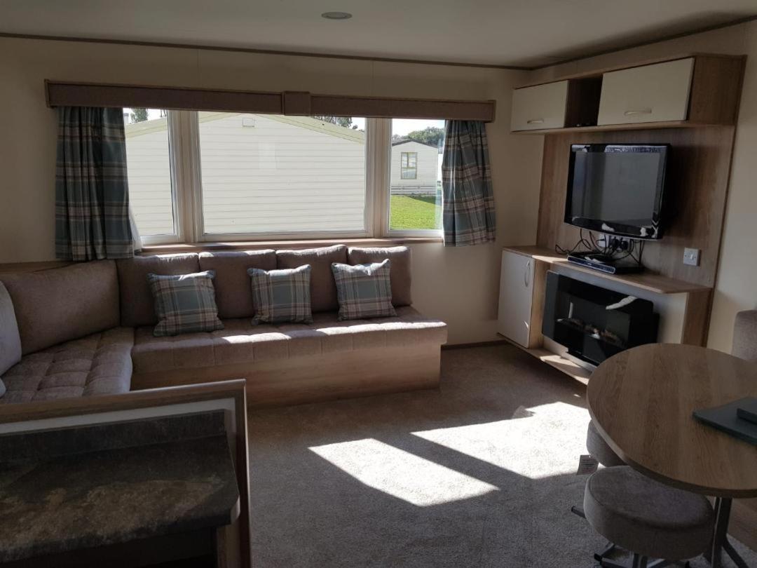 Gold Plus Caravan ودايمتشيرس المظهر الخارجي الصورة